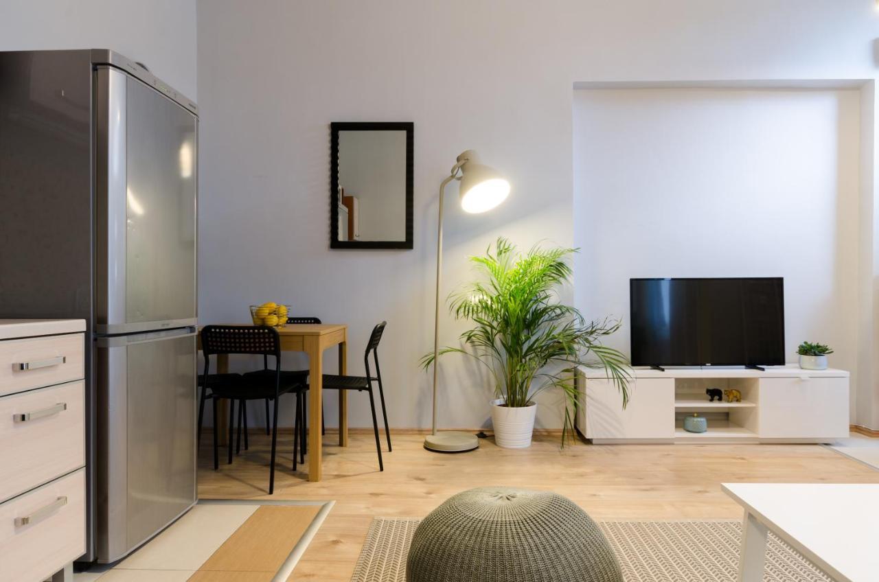 בודפשט I30 Studio Apartment In Central Location. מראה חיצוני תמונה